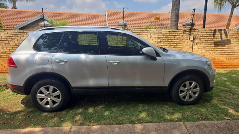 2011 VW Touareg V6 TDI - Side - Antons Selling Corner